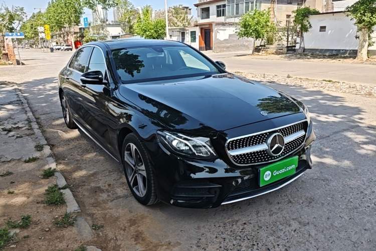 Used Mercedes-Benz E-Class 2019 E 260 L Sport Edition Front Right 45 Deg
