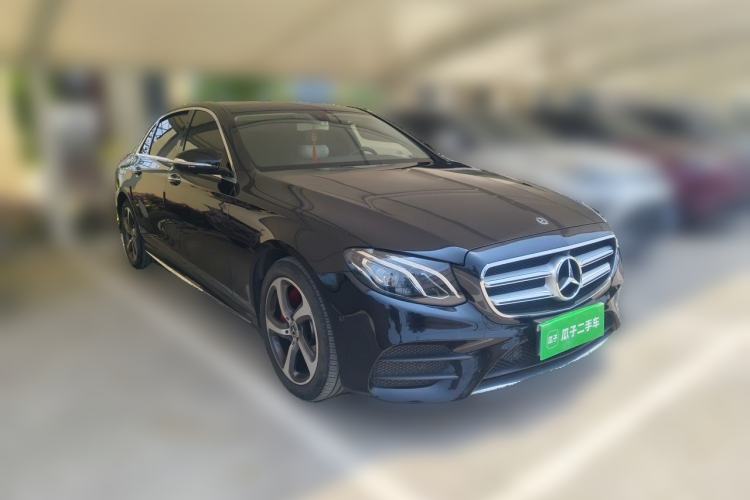 Used Mercedes-Benz E-Class 2019 E 300 L Sporty and Stylish Model Front Right 45 Deg