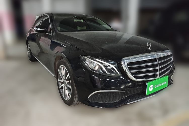 Used Mercedes-Benz E-Class 2019 Facelifted E 300 L Stylish Version Front Right 45 Deg