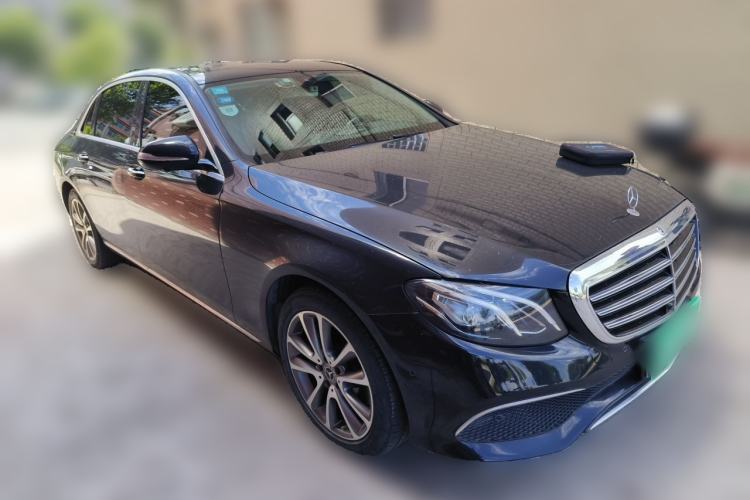 Used Mercedes-Benz E-Class 2019 Restyled E 300 L Luxury Edition Front Right 45 Deg
