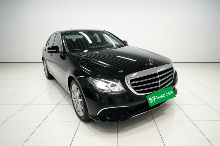 Used Mercedes-Benz E-Class 2019 E 200 L Front Right 45 Deg