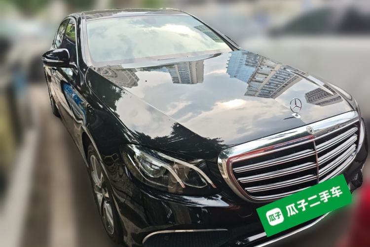 Used Mercedes-Benz E-Class 2019 E 260 L Front Right 45 Deg