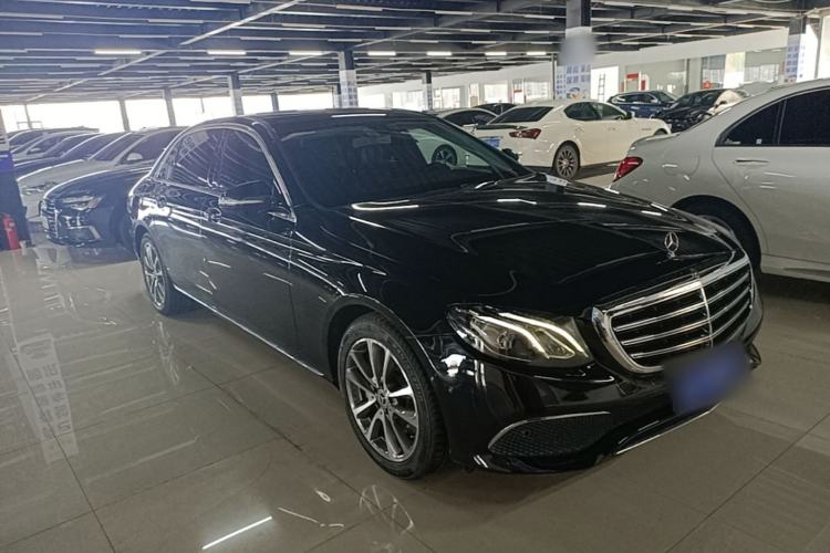 Used Mercedes-Benz E-Class 2019 Restyled E 300 L Luxury Edition Front Right 45 Deg