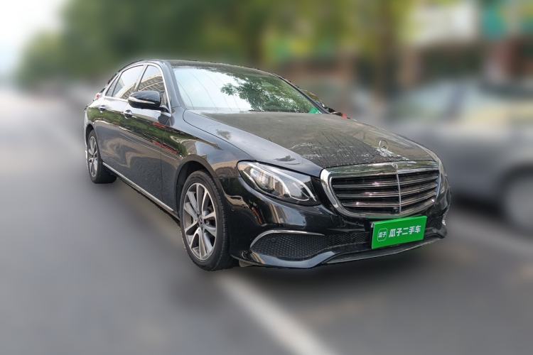 Used Mercedes-Benz E-Class 2019 Facelifted E 300 L Stylish Version Front Right 45 Deg
