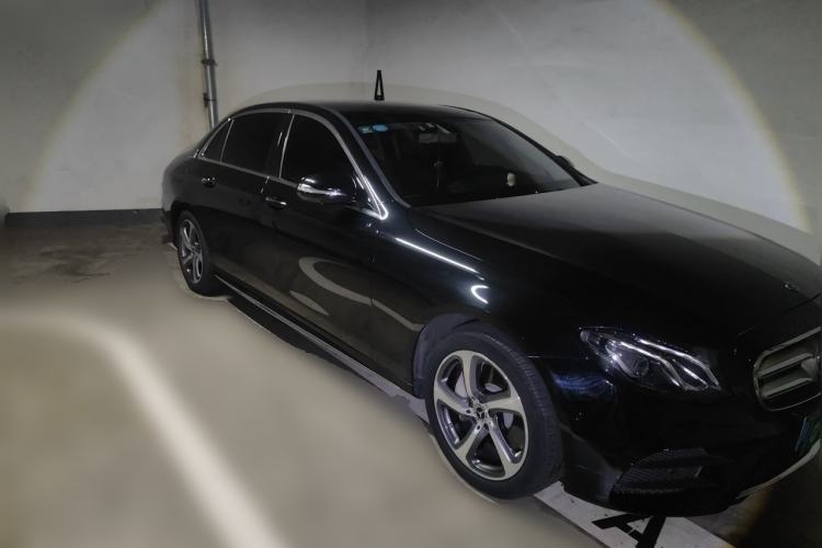 Used Mercedes-Benz E-Class 2019 Restyled E 300 L Sport Luxury Edition Front Right 45 Deg