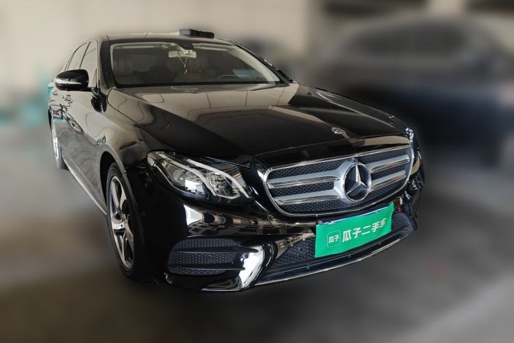 Used Mercedes-Benz E-Class 2019 E 300 L Sporty and Stylish Model Front Right 45 Deg