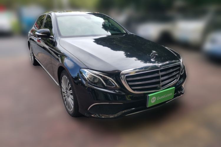 Used Mercedes-Benz E-Class 2019 E 200 L Front Right 45 Deg