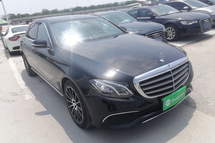 Used Mercedes-Benz E-Class 2019 E 200 L Front Right 45 Deg