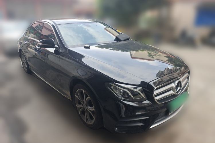 Used Mercedes-Benz E-Class 2019 Restyled E 300 L Luxury Edition Front Right 45 Deg