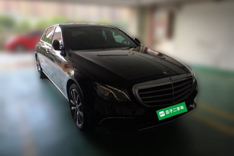 Used Mercedes-Benz E-Class 2019 Restyled E 300 L Luxury Edition Front Right 45 Deg