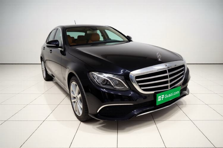 Used Mercedes-Benz E-Class 2019 E 200 L Front Right 45 Deg