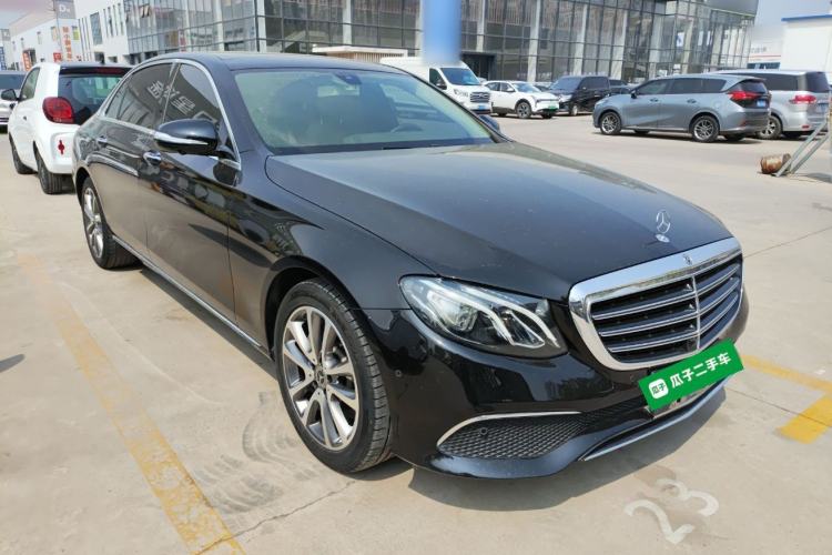 Used Mercedes-Benz E-Class 2019 Restyled E 300 L Luxury Edition Front Right 45 Deg