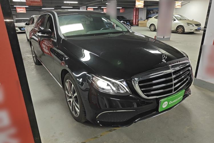 Used Mercedes-Benz E-Class 2019 E 260 L Front Right 45 Deg