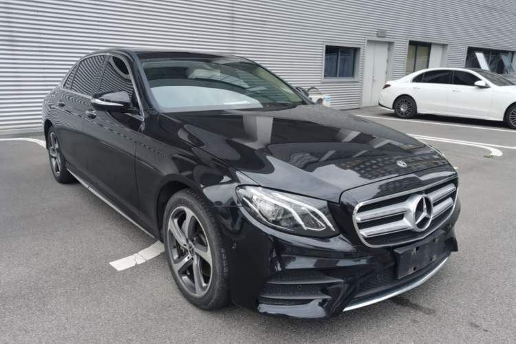 Used Mercedes-Benz E-Class 2019 E 300 L Sporty and Stylish Model Front Right 45 Deg
