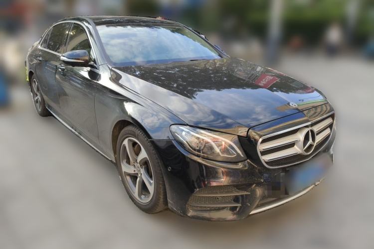 Used Mercedes-Benz E-Class 2019 Restyled E 300 L Sport Luxury Edition Front Right 45 Deg