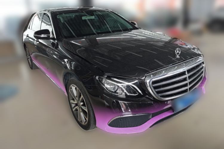 Used Mercedes-Benz E-Class 2019 E 260 L Front Right 45 Deg