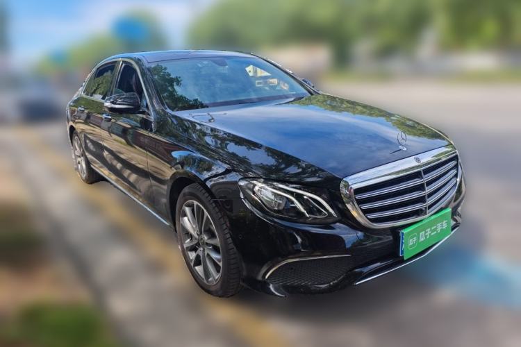 Used Mercedes-Benz E-Class 2019 E 300 L Luxury Model Front Right 45 Deg