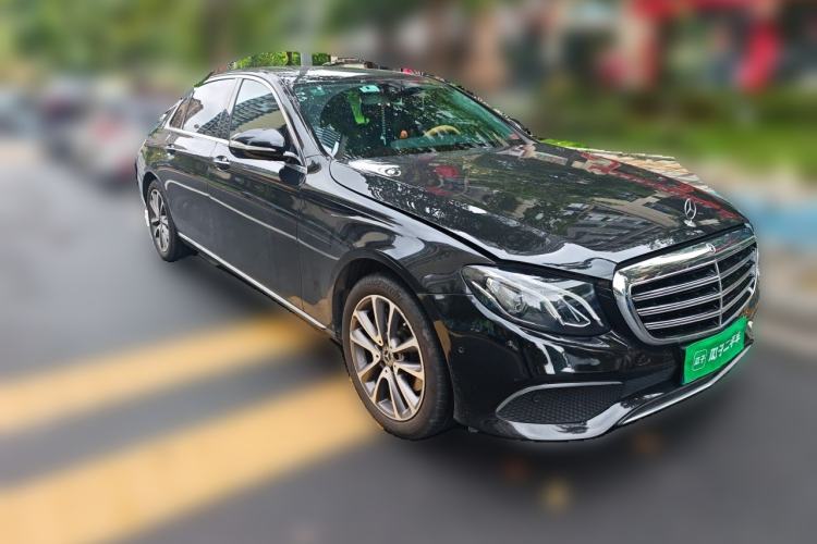 Used Mercedes-Benz E-Class 2019 E 260 L Front Right 45 Deg
