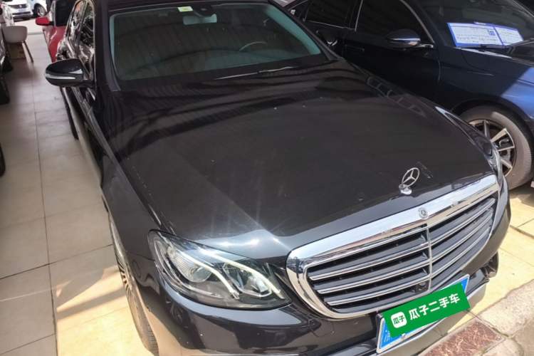 Used Mercedes-Benz E-Class 2019 Restyled E 300 L Luxury Edition Front Right 45 Deg