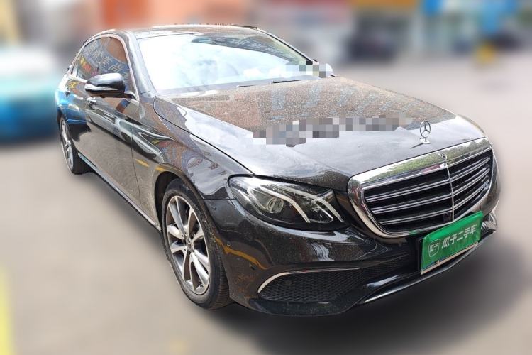 Used Mercedes-Benz E-Class 2019 Restyled E 300 L Luxury Edition Front Right 45 Deg