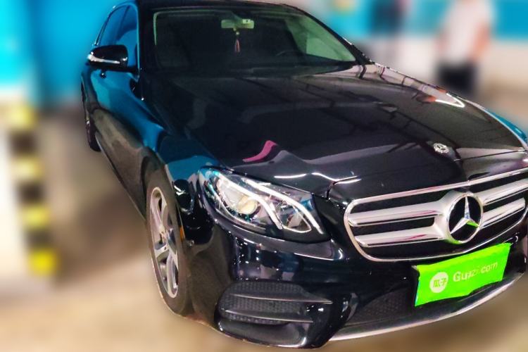 Used Mercedes-Benz E-Class 2019 E 300 L Sporty and Stylish Model Front Right 45 Deg