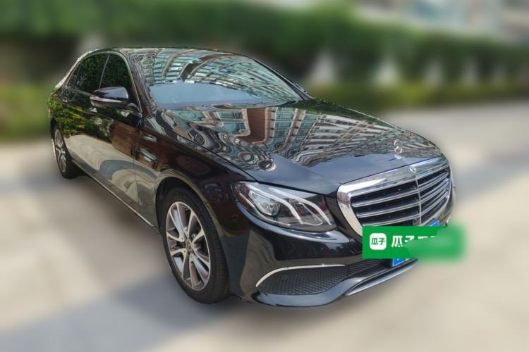 Used Mercedes-Benz E-Class 2019 Facelifted E 300 L Stylish Version Front Right 45 Deg
