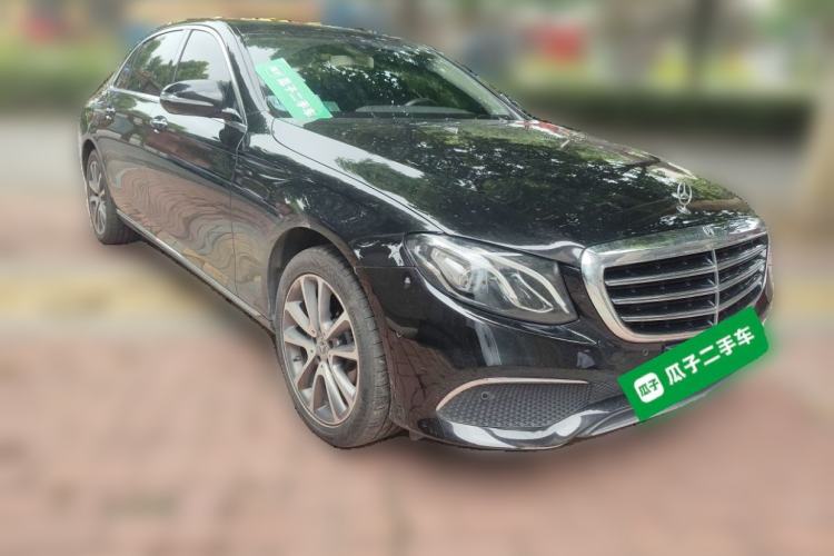 Used Mercedes-Benz E-Class 2019 E 260 L Front Right 45 Deg