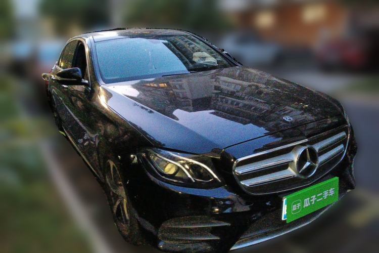 Used Mercedes-Benz E-Class 2019 E 300 L Sport Luxury Edition Front Right 45 Deg
