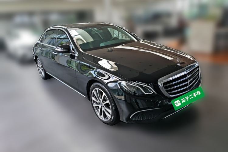 Used Mercedes-Benz E-Class 2019 Restyled E 300 L Luxury Edition Front Right 45 Deg