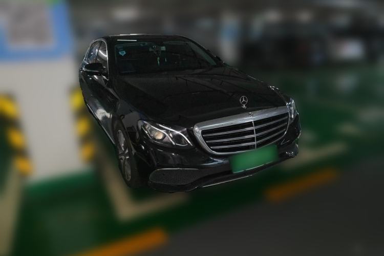 Used Mercedes-Benz E-Class 2019 Restyled E 300 L Luxury Edition Front Right 45 Deg