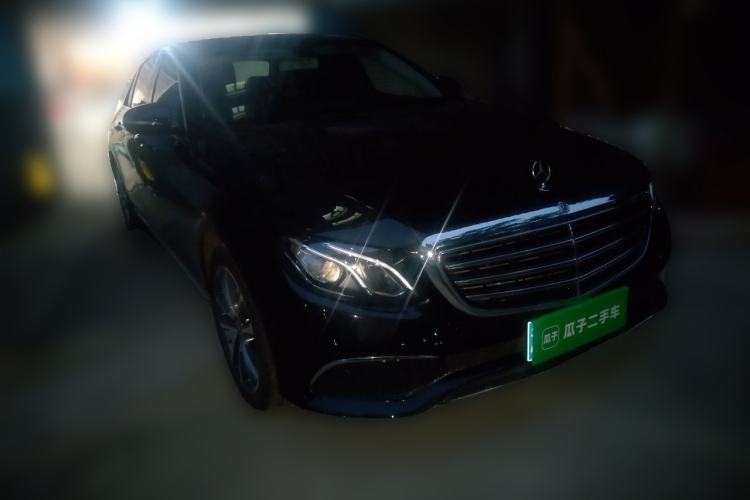 Used Mercedes-Benz E-Class 2019 Restyled E 300 L Luxury Edition Front Right 45 Deg