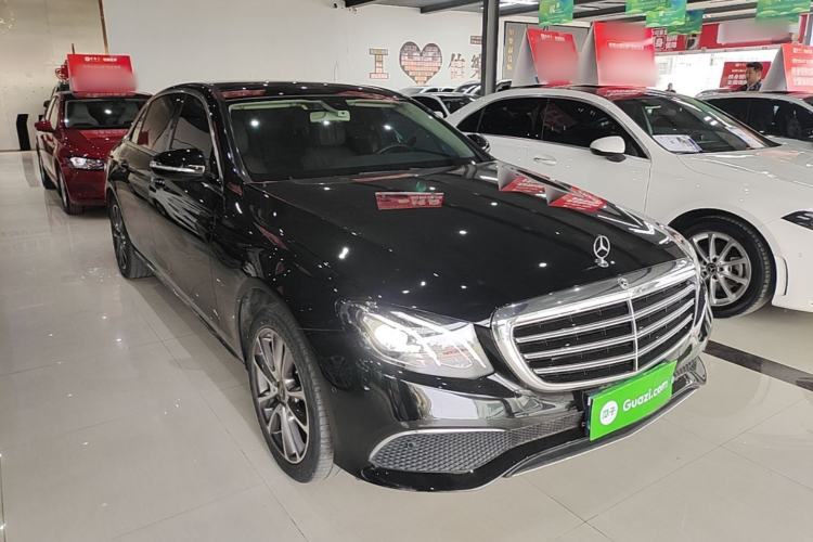 Used Mercedes-Benz E-Class 2019 E 260 L Front Right 45 Deg