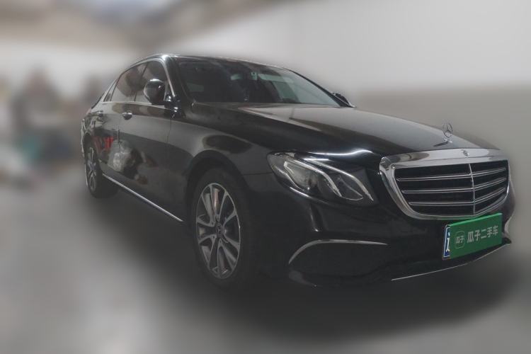 Used Mercedes-Benz E-Class 2019 E 200 L 4MATIC Front Right 45 Deg