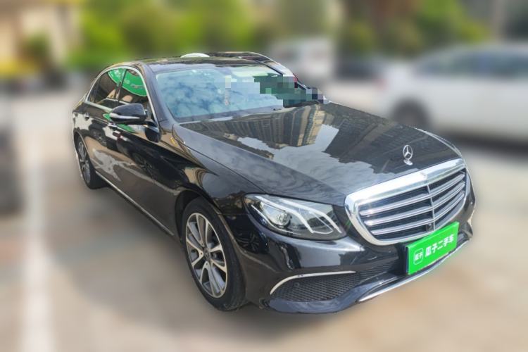 Used Mercedes-Benz E-Class 2019 E 300 L Luxury Model Front Right 45 Deg