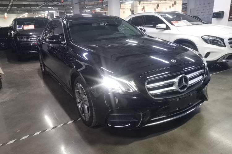 Used Mercedes-Benz E-Class 2019 E 200 L Sport Edition Front Right 45 Deg