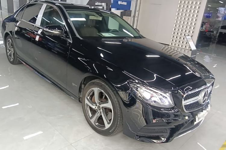 Used Mercedes-Benz E-Class 2019 Restyled E 300 L Sport Luxury Edition Front Right 45 Deg