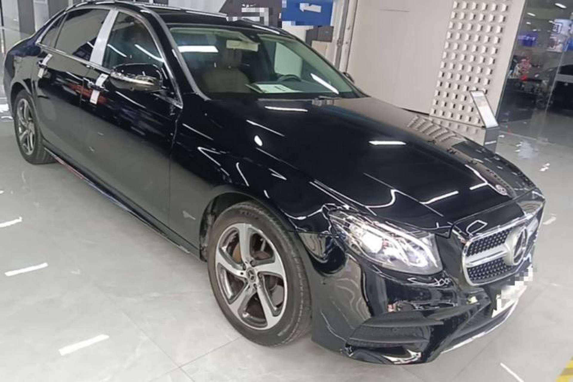 Used Mercedes-Benz E-Class 2019 Restyled E 300 L Sport Luxury Edition Front Right 45 Deg