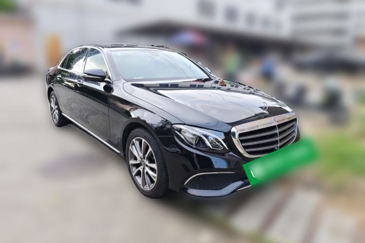 Used Mercedes-Benz E-Class 2019 E 260 L 4MATIC Front Right 45 Deg
