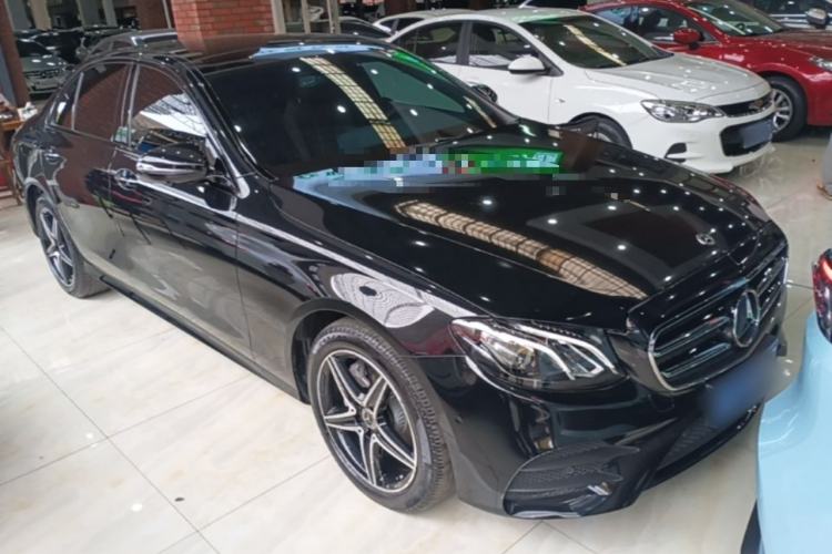 Used Mercedes-Benz E-Class 2019 E 260 Sport Edition Front Right 45 Deg
