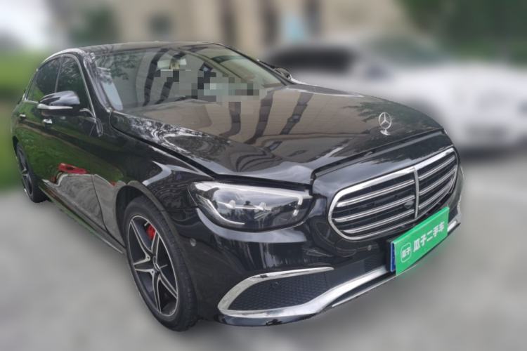 Used Mercedes-Benz E-Class 2019 E 260 L Sport Edition Front Right 45 Deg