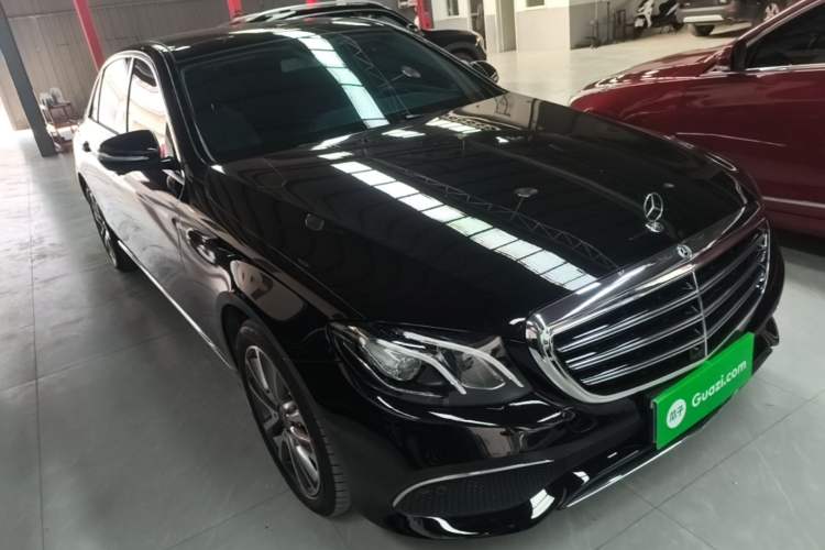 Used Mercedes-Benz E-Class 2019 Facelifted E 300 L Stylish Version Front Right 45 Deg
