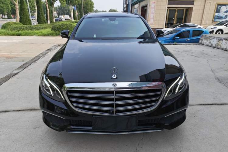 Used Mercedes-Benz E-Class 2019 E 300 L Sporty and Stylish Model Front