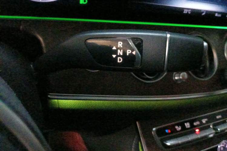 Used Mercedes-Benz E-Class 2019 E 300 L Stylish Model Gear Lever