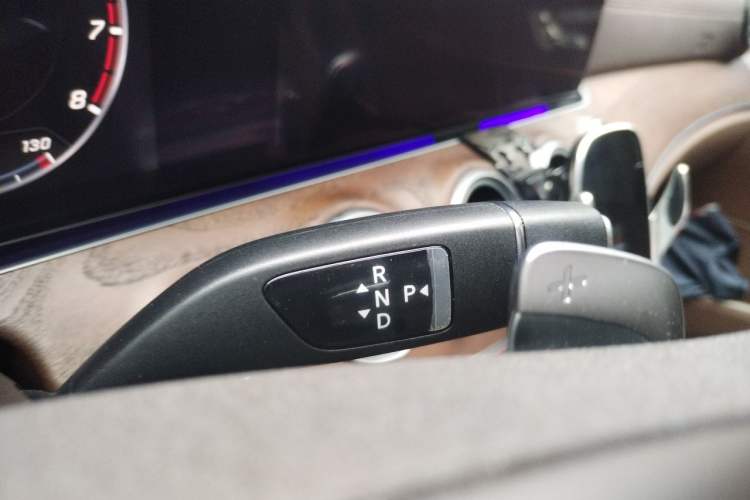 Used Mercedes-Benz E-Class 2019 E 300 L Stylish Model Gear Lever