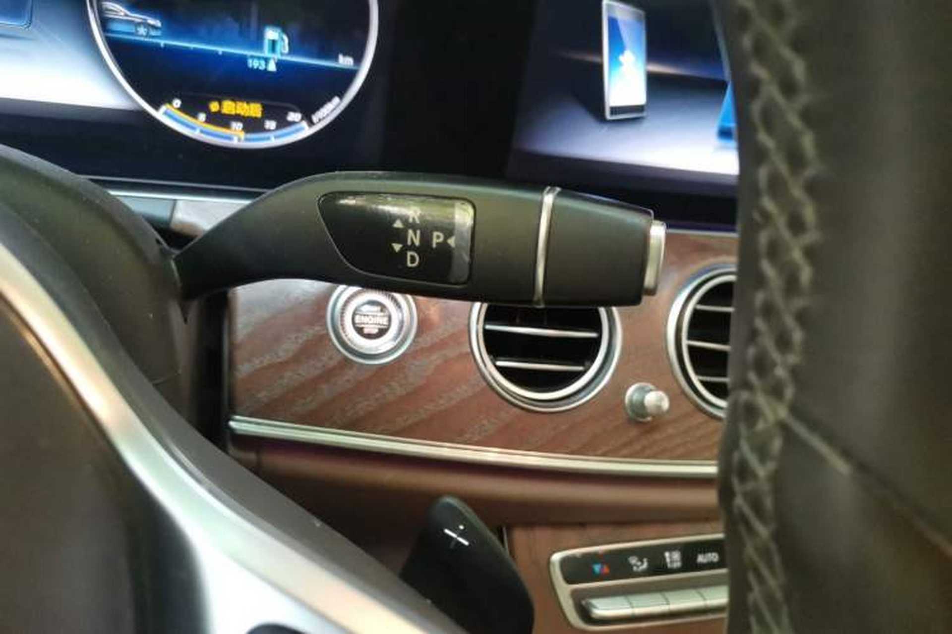 Used Mercedes-Benz E-Class 2019 Restyled E 300 L Luxury Edition Gear Lever