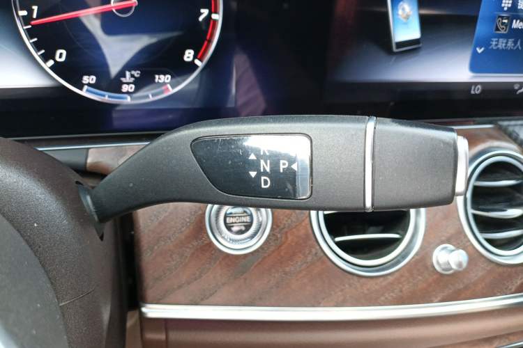 Used Mercedes-Benz E-Class 2019 E 300 L Luxury Model Gear Lever