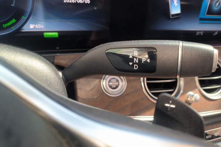 Used Mercedes-Benz E-Class 2019 E 260 L Gear Lever
