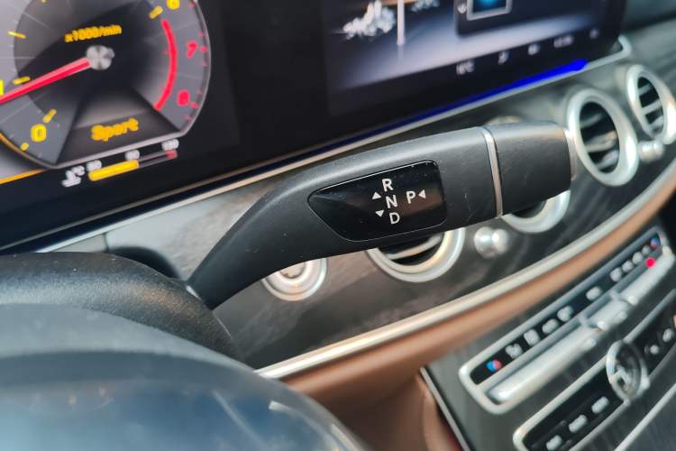 Used Mercedes-Benz E-Class 2019 E 300 L Sporty and Stylish Model Gear Lever