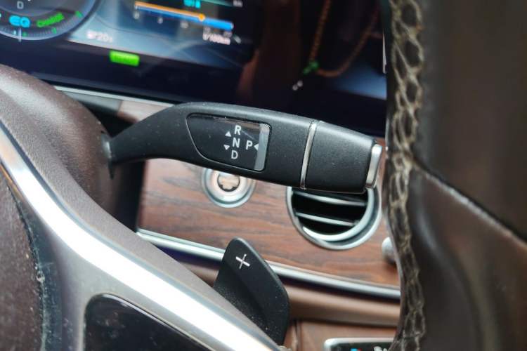 Used Mercedes-Benz E-Class 2019 E 260 L Gear Lever
