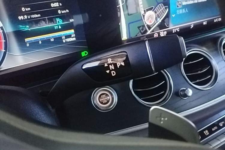 Used Mercedes-Benz E-Class 2019 Restyled E 300 L Sport Luxury Edition Gear Lever